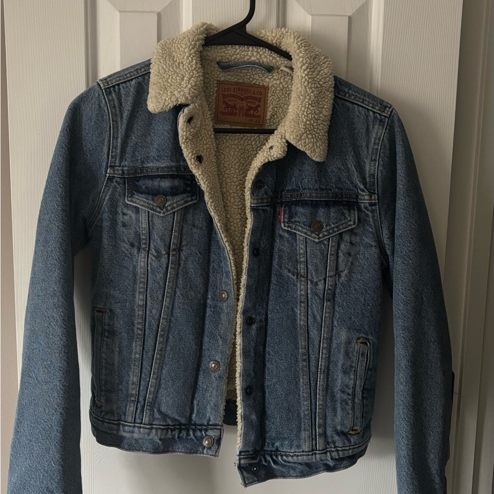 Levi's Blue Denim Jacket with Sherpa Lining